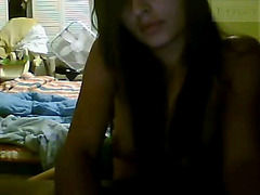 Horny teen from US rubbing on Skype