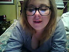 Busty girl in glasses fingering on Stripchat